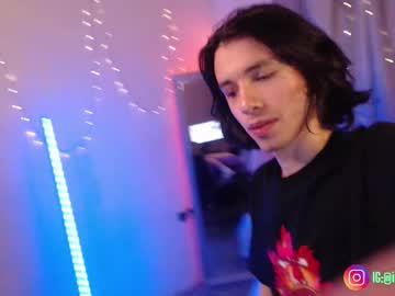 j_a_x_x_x_o_n — 2025-10-16 12:51