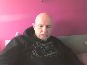 reddw1 — 2025-10-29 15:25 reddw1 — 2025-10-29 15:25